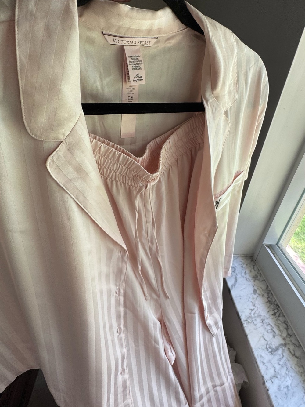Victoria's Secret Light Pink Striped Short-Sleeve Pajama Set L - Picture 12 of 16
